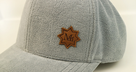 Bsci Plush Adult 6 Panel Baseball Cap با پیچ چرم ODM OEM